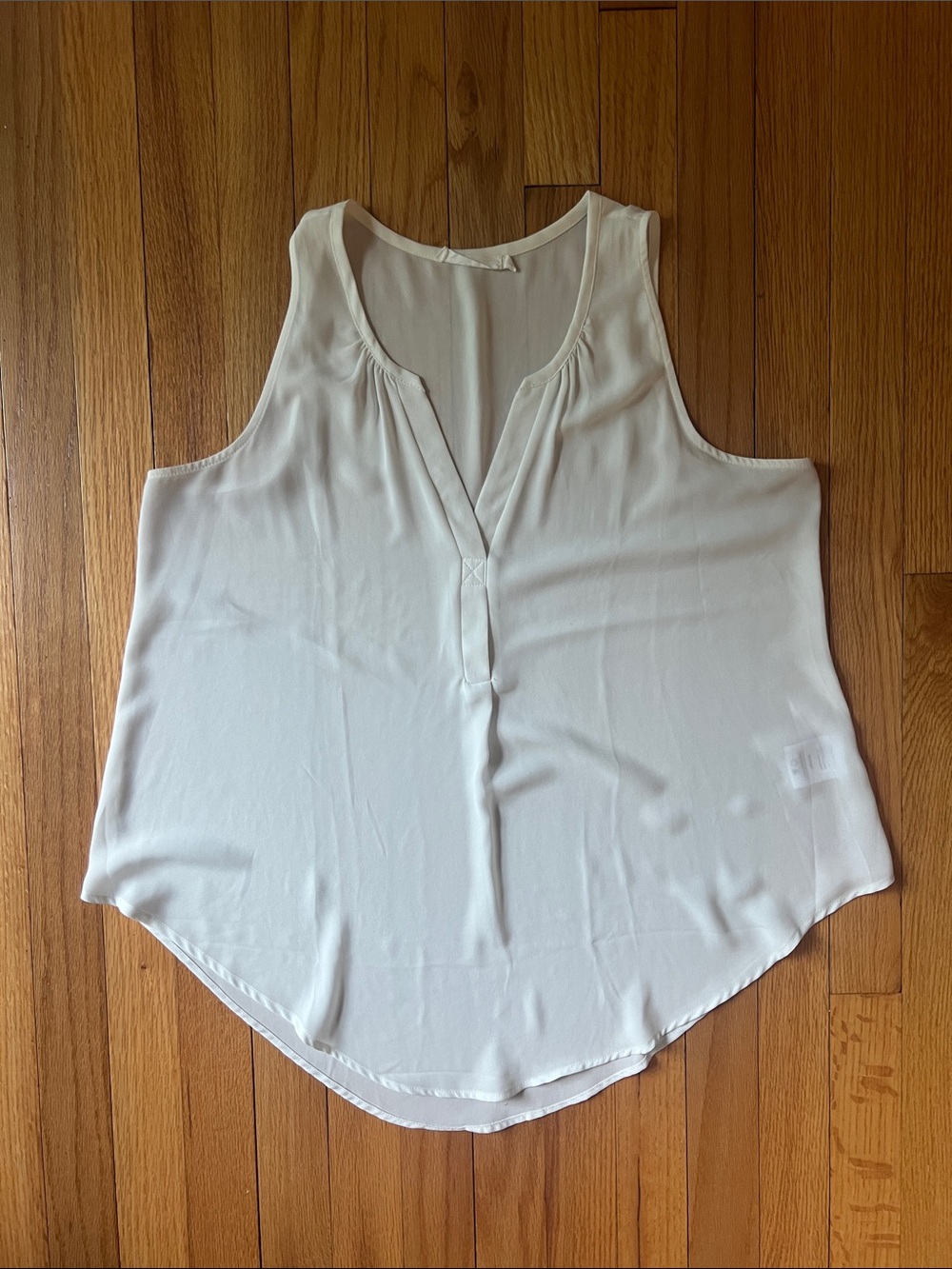 Lush Cream V-Neck Sleeveless Camisole